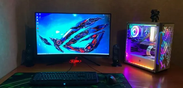 Exemple de PC assemblé sur mesure par DXF Informatique